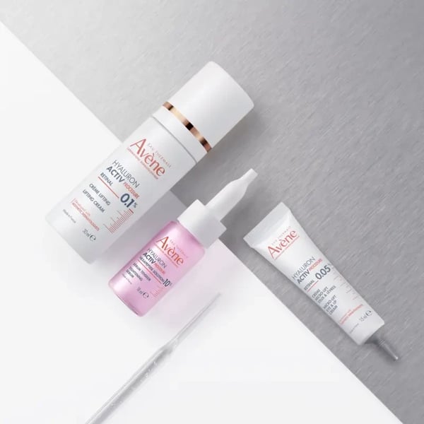 avene-hyaluron-activ-procedure-serum-tensor-2.webp