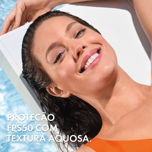 vichy-capital-soleil-uv-aqua-fluido-invisivel-spf50-1.webp